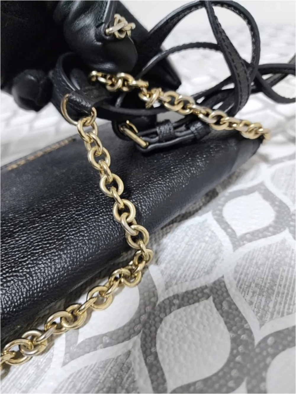Authentic Burberry Black Soft Grain Leather Henley Wallet on Chain Bag